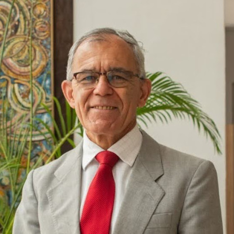 Professor Izael Pereira Da Silva